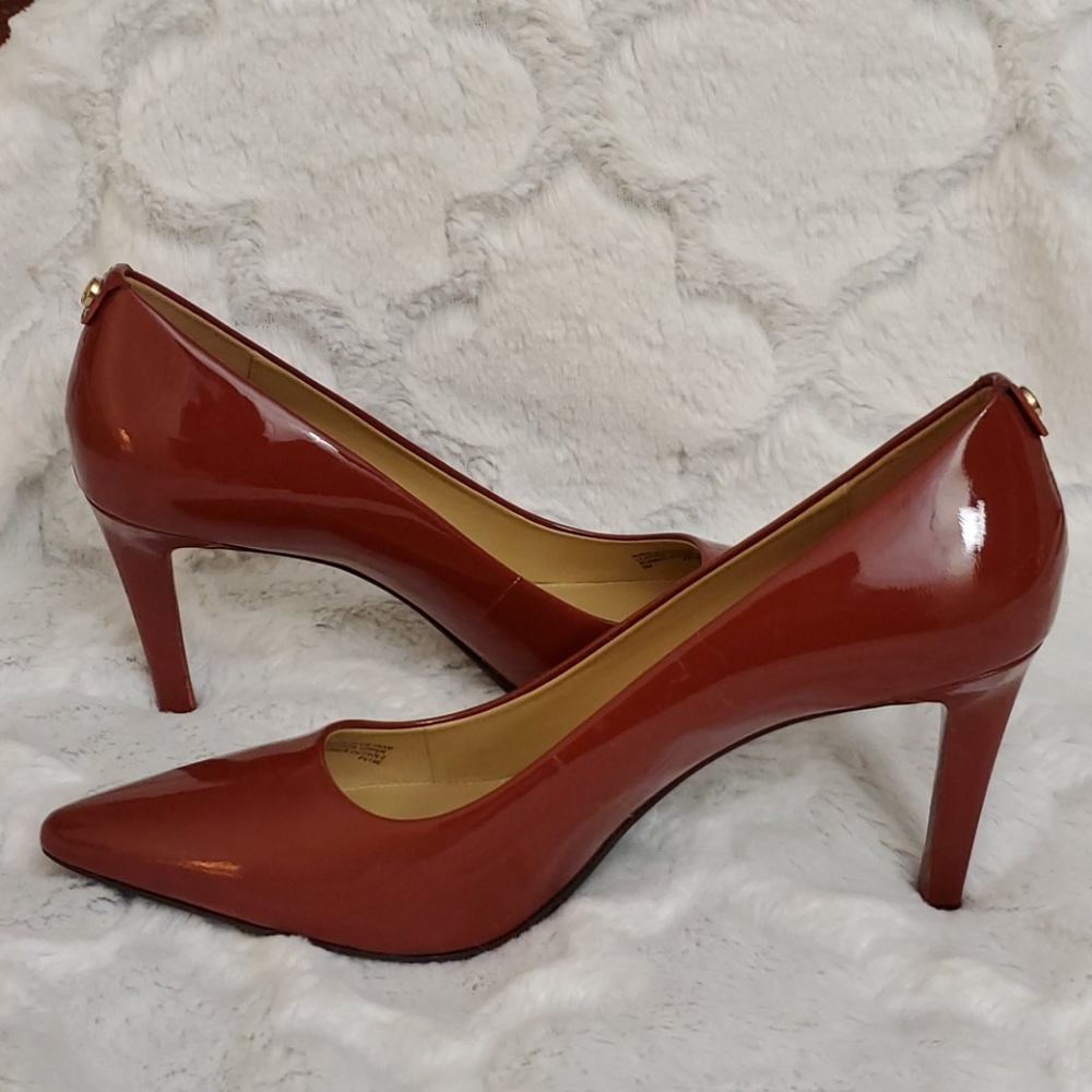 Michael Kors Dorothy Flex Pump 9 Sz